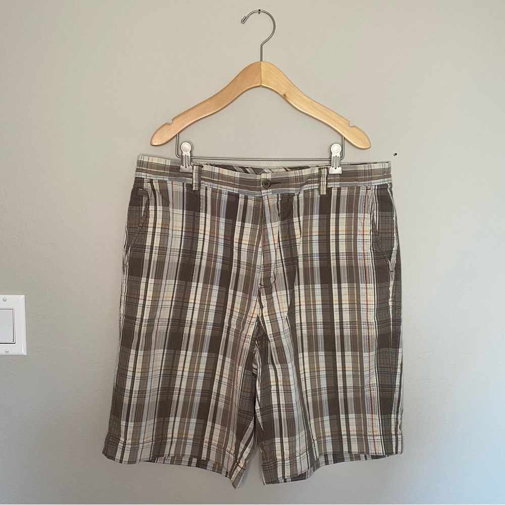 Tommy Bahama Brown Plaid Bermuda Shorts.